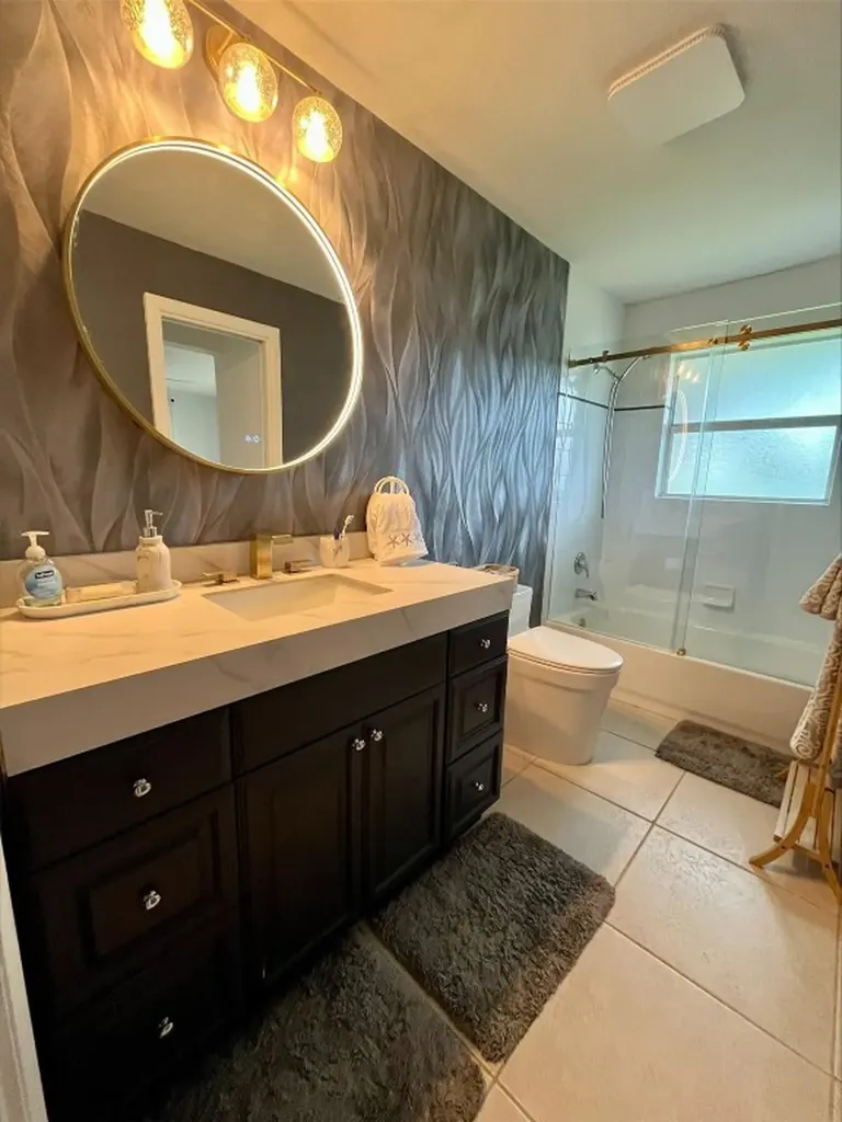 556 SE 15th Avenue Deerfield Beach FL 33441