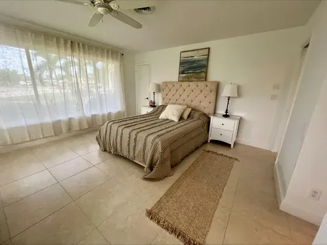 556 SE 15th Avenue Deerfield Beach FL 33441