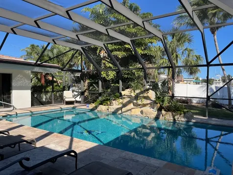 556 SE 15th Avenue Deerfield Beach FL 33441