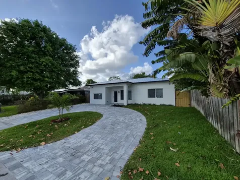 111 NE 45 Street Oakland Park FL 33334