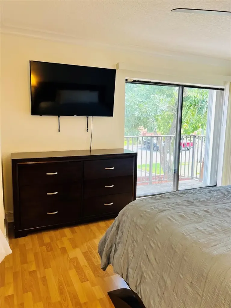 2852 Waterford Drive Deerfield Beach FL 33442