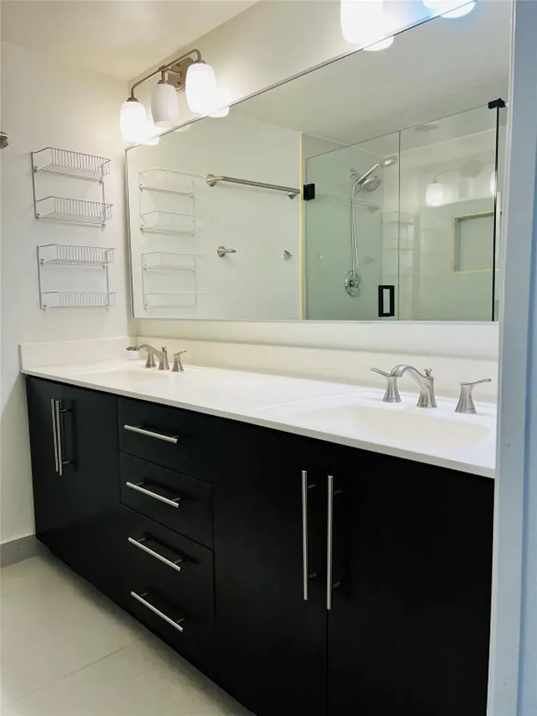 2852 Waterford Drive Deerfield Beach FL 33442