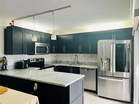 2852 Waterford Drive Deerfield Beach FL 33442