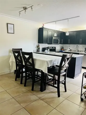 2852 Waterford Drive Deerfield Beach FL 33442