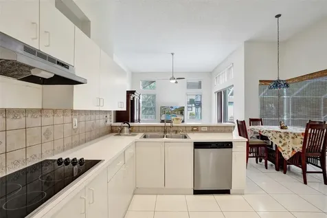 6411 NW 41st Street Coral Springs FL 33067