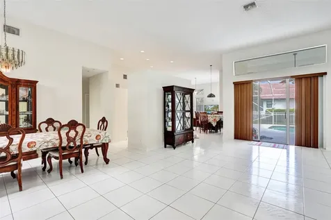 6411 NW 41st Street Coral Springs FL 33067