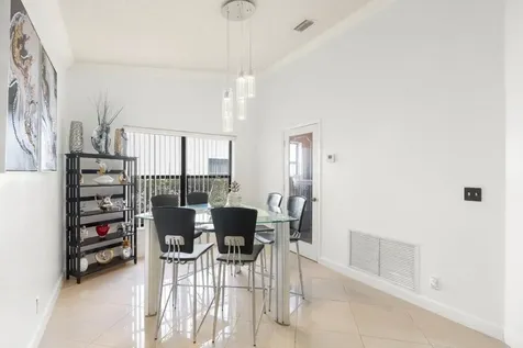 2326 NW 96th Way Coral Springs FL 33065