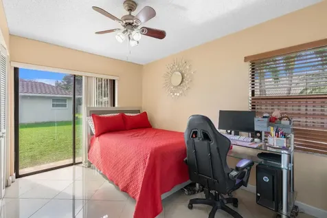 2326 NW 96th Way Coral Springs FL 33065