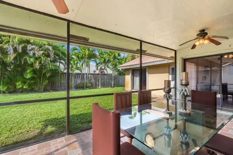 2326 NW 96th Way Coral Springs FL 33065