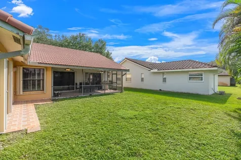 2326 NW 96th Way Coral Springs FL 33065