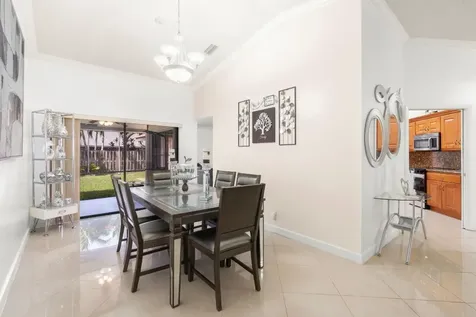 2326 NW 96th Way Coral Springs FL 33065