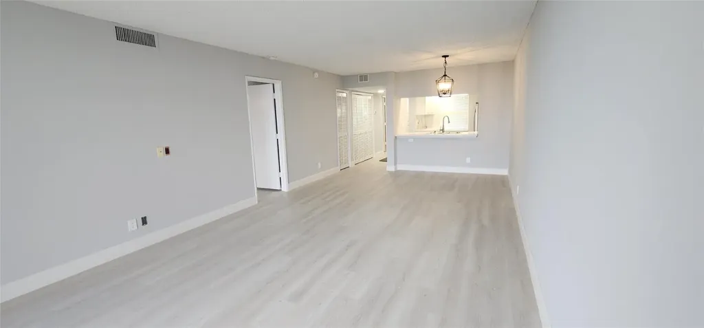 3503 Oaks Way Pompano Beach FL 33069