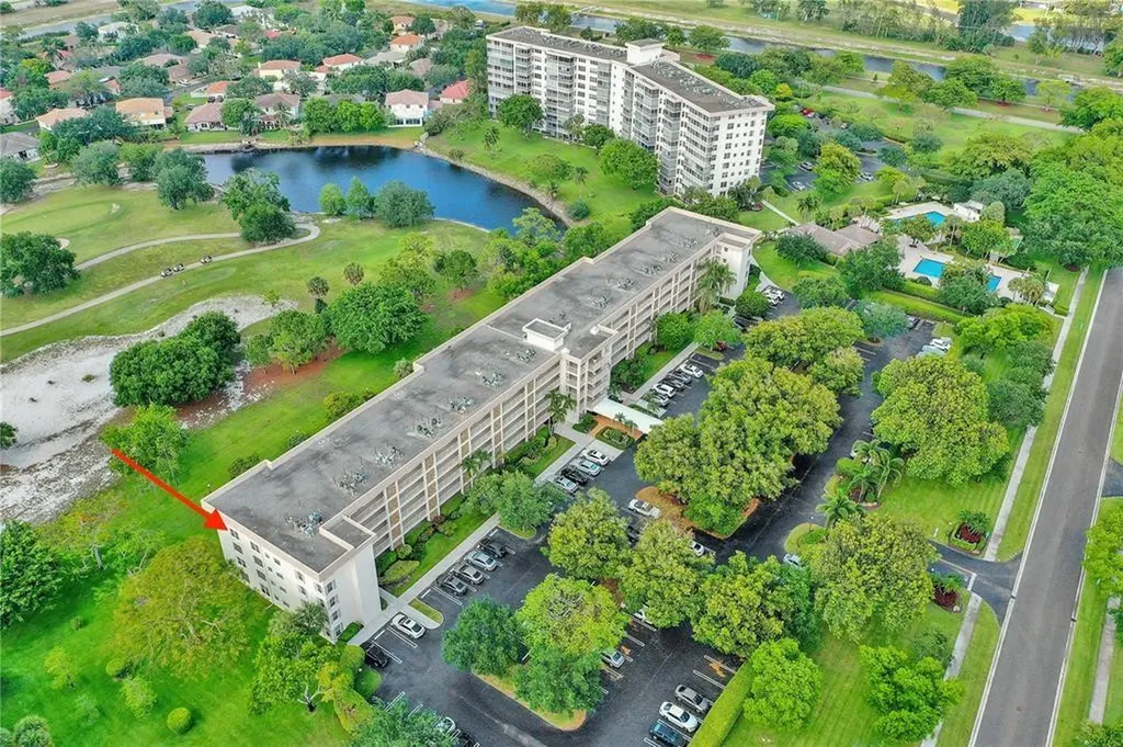 3503 Oaks Way Pompano Beach FL 33069