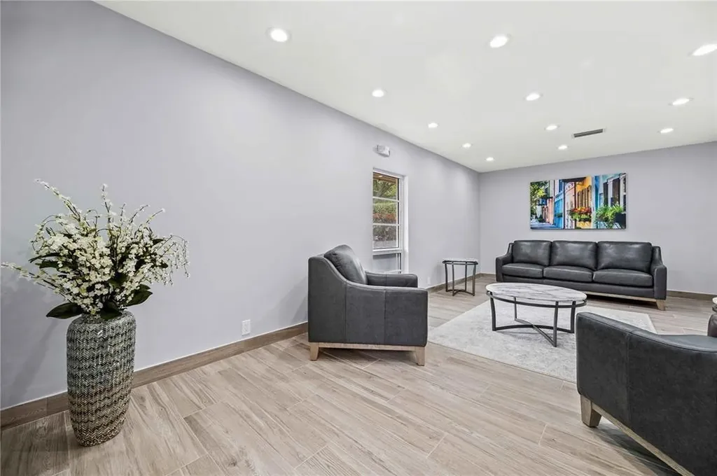 3503 Oaks Way Pompano Beach FL 33069