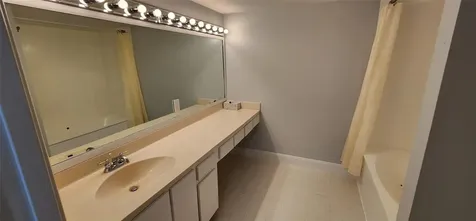 3503 Oaks Way Pompano Beach FL 33069