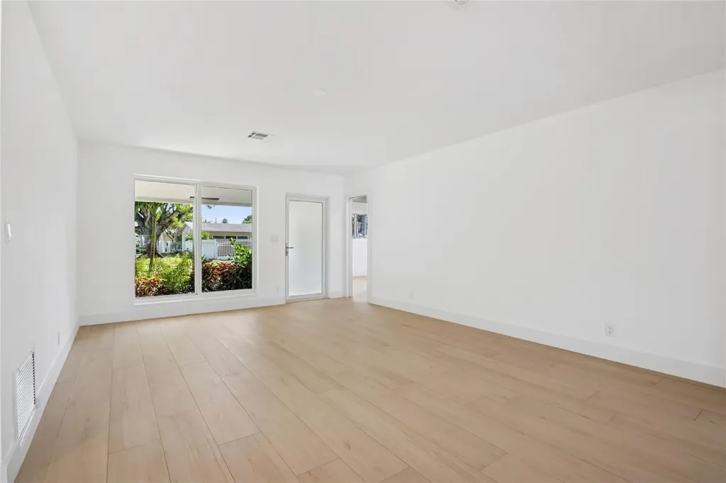 5621 NE 16th Avenue Fort Lauderdale FL 33334