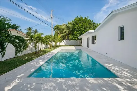 5621 NE 16th Avenue Fort Lauderdale FL 33334