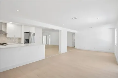 5621 NE 16th Avenue Fort Lauderdale FL 33334