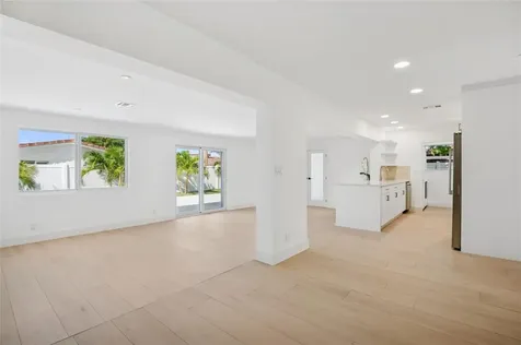 5621 NE 16th Avenue Fort Lauderdale FL 33334