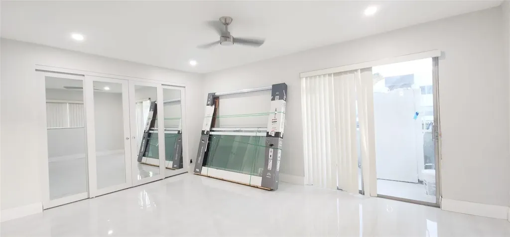 343 Normandy H Delray Beach FL 33484