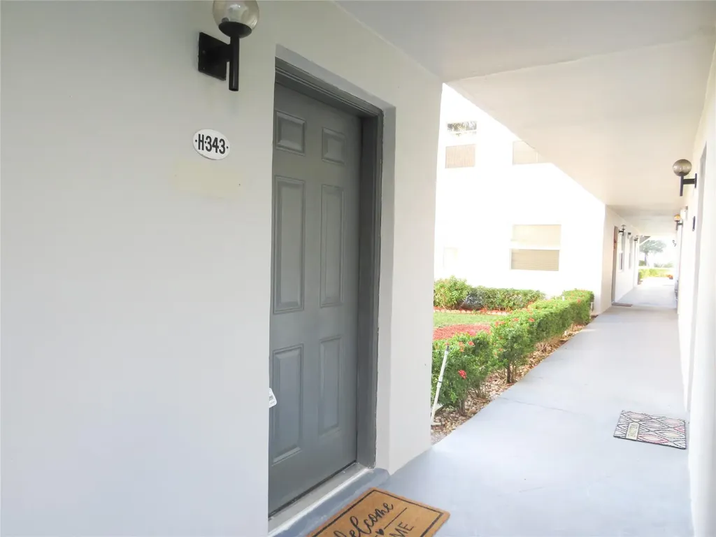 343 Normandy H Delray Beach FL 33484