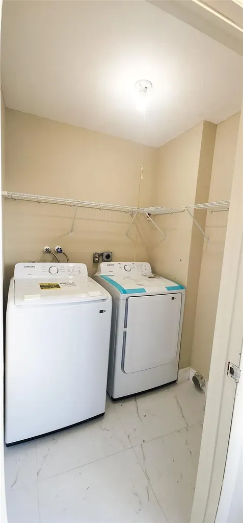 343 Normandy H Delray Beach FL 33484