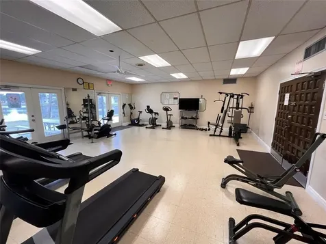 4851 NW 21st Lauderhill FL 33313