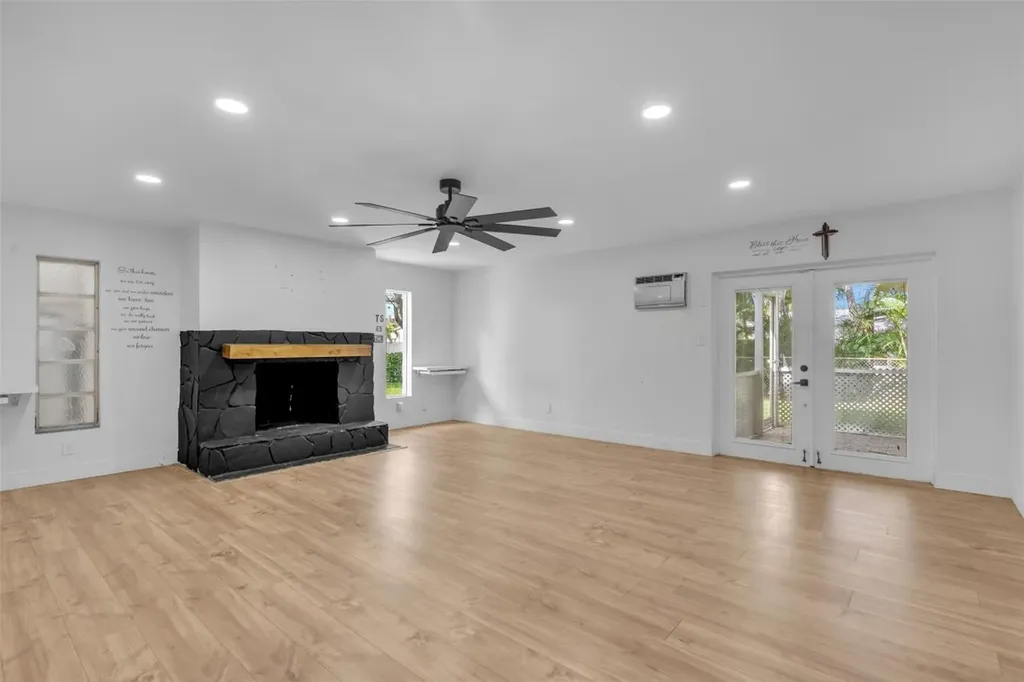 5181 SW 14th Street Fort Lauderdale FL 33317