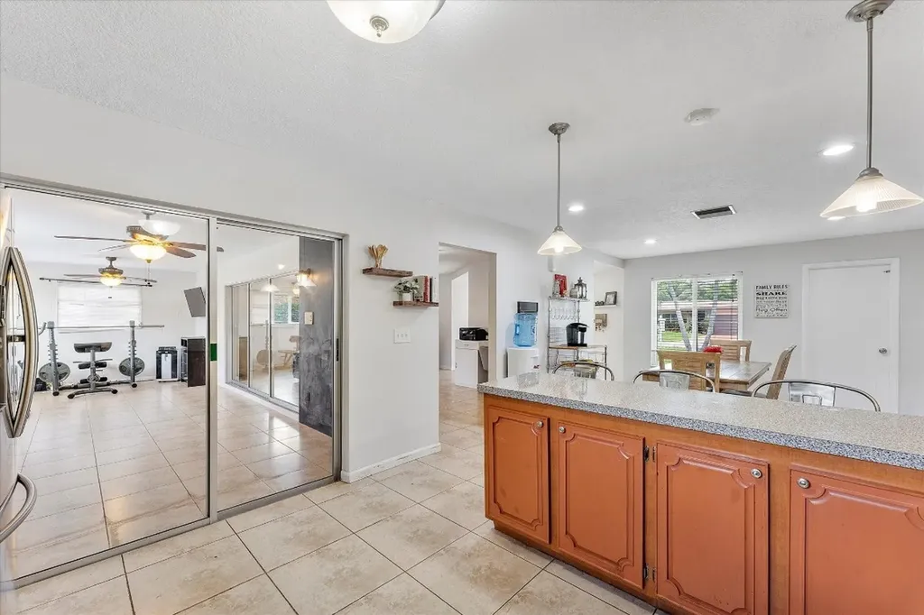 2757 NW 83rd Terrace Coral Springs FL 33065