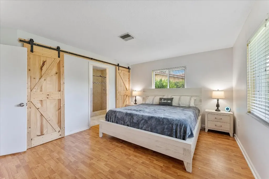2757 NW 83rd Terrace Coral Springs FL 33065