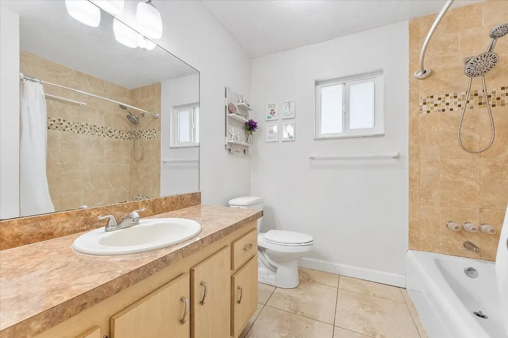 2757 NW 83rd Terrace Coral Springs FL 33065