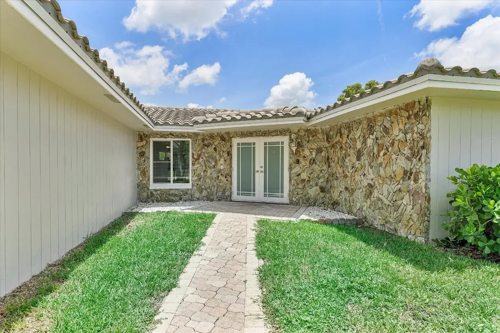 2757 NW 83rd Terrace Coral Springs FL 33065