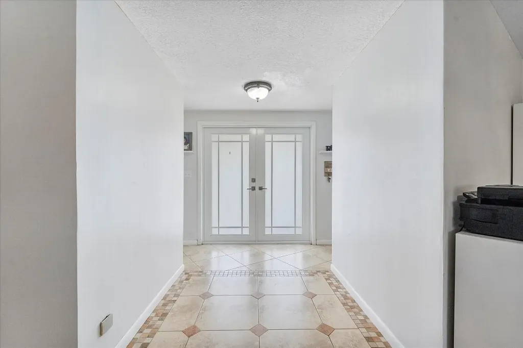 2757 NW 83rd Terrace Coral Springs FL 33065
