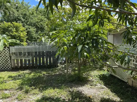 671 NW 38th Street Deerfield Beach FL 33064