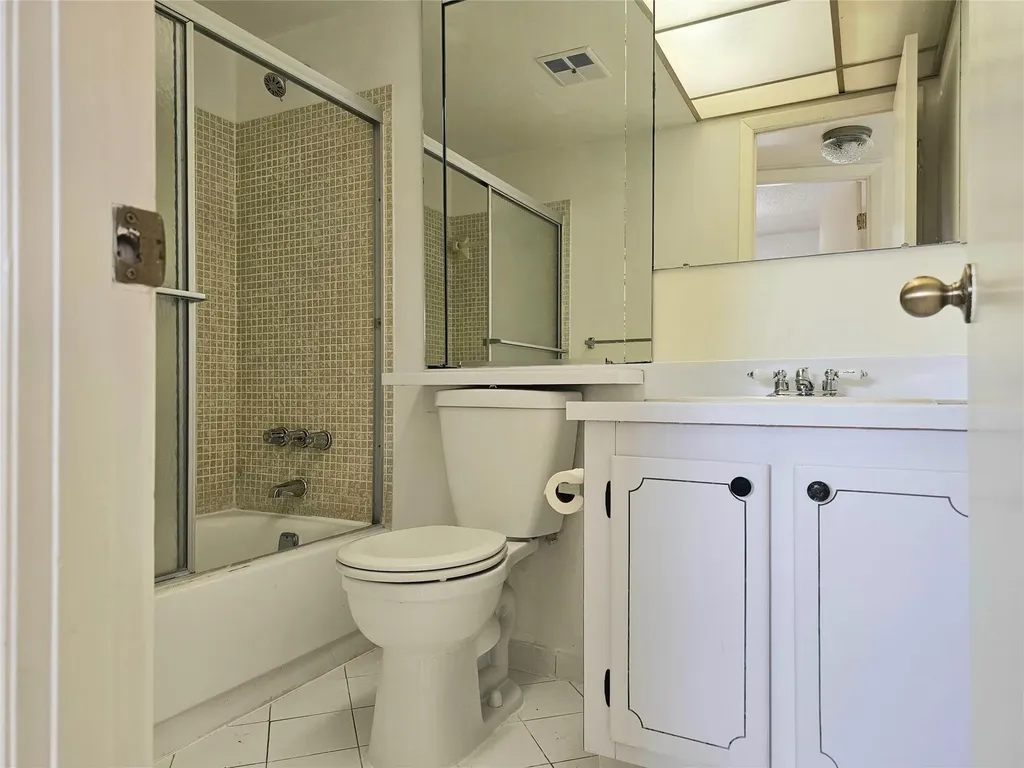3051 Sunrise Lakes Drive Fort Lauderdale FL 33322
