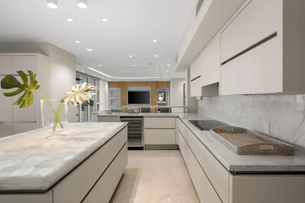 101 S Fort Lauderdale Beach Boulevard Fort Lauderdale FL 33316