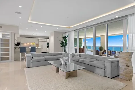 101 S Fort Lauderdale Beach Boulevard Fort Lauderdale FL 33316