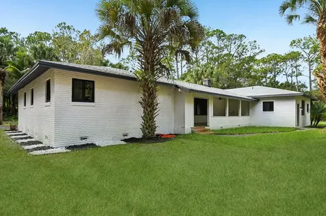 5225 SW Ludlum Street Palm City FL 34990