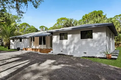 5225 SW Ludlum Street Palm City FL 34990