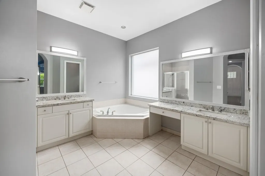 7233 NW 116th Way Parkland FL 33076
