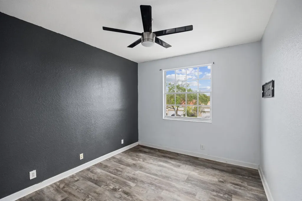 7233 NW 116th Way Parkland FL 33076