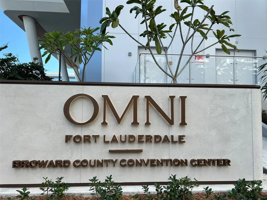 1015 SE 15th Street Fort Lauderdale FL 33316