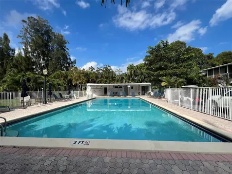 1015 SE 15th Street Fort Lauderdale FL 33316
