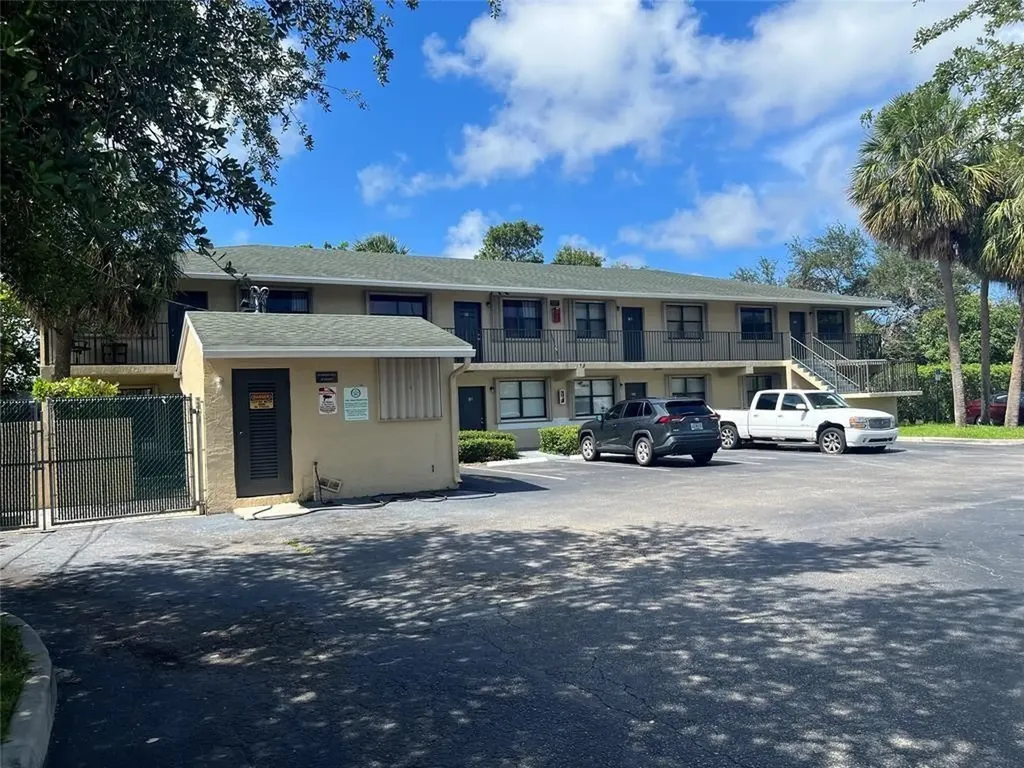 179 SE 3rd Street Deerfield Beach FL 33441