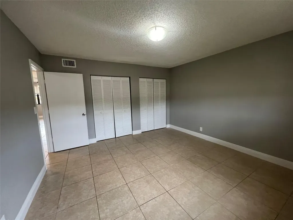 179 SE 3rd Street Deerfield Beach FL 33441