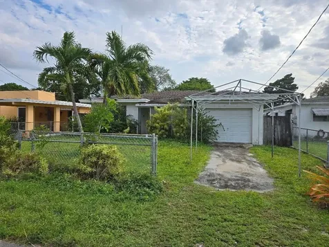 2702 Hayes Street Hollywood FL 33020