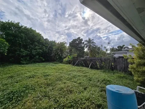 2702 Hayes Street Hollywood FL 33020