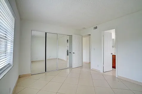 3214 Coral Ridge Drive Coral Springs FL 33065