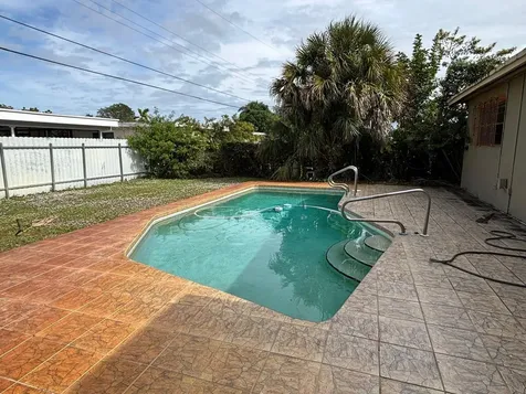 4115 NW 191st Terrace Miami Gardens FL 33055