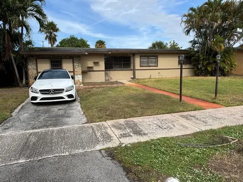 4115 NW 191st Terrace Miami Gardens FL 33055